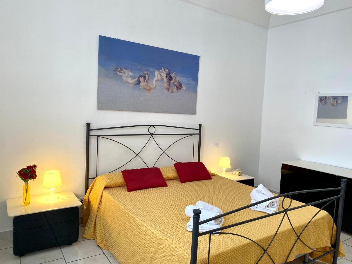 La Vita E Bella - Puglia Mia Apartments โมโนโปลี ภายนอก รูปภาพ