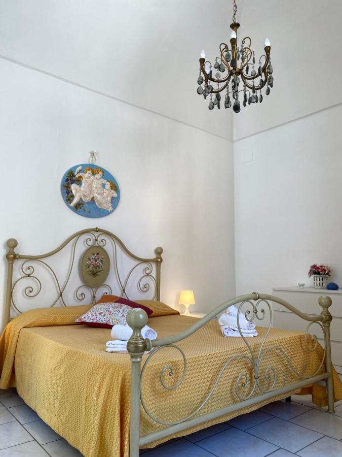 La Vita E Bella - Puglia Mia Apartments โมโนโปลี ภายนอก รูปภาพ